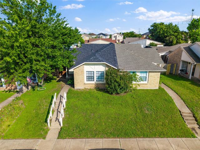 7254 Pineberry Road, Dallas, TX 75249