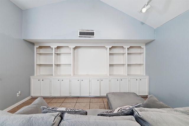 7254 Pineberry Road, Dallas, TX 75249
