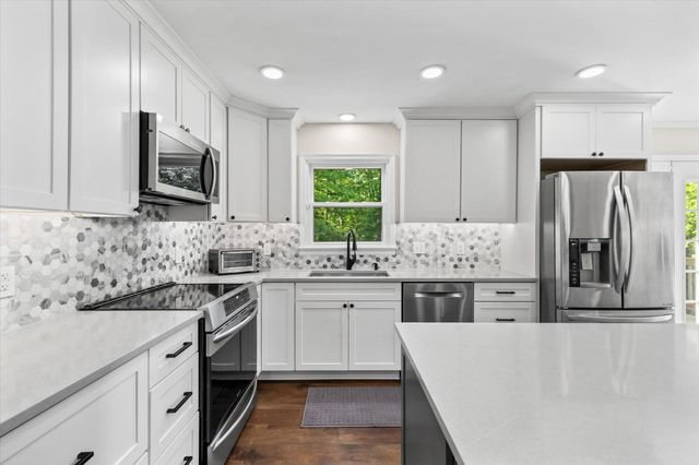 230 RICHARDS FERRY RD, Fredericksburg, VA 22406