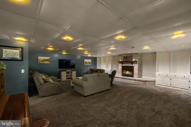 230 RICHARDS FERRY RD, Fredericksburg, VA 22406