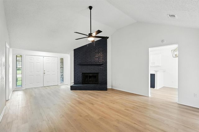 4040 Saint Christopher Lane, Dallas, TX 75287