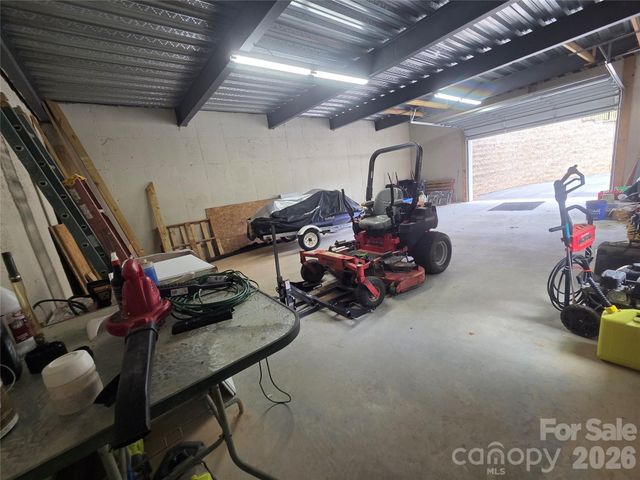 393 Stillwater Road, Troutman, NC 28166