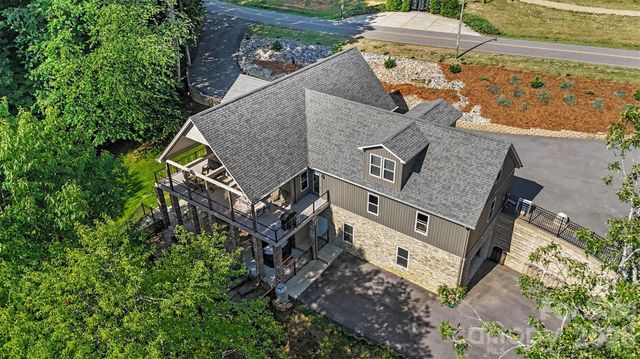 393 Stillwater Road, Troutman, NC 28166