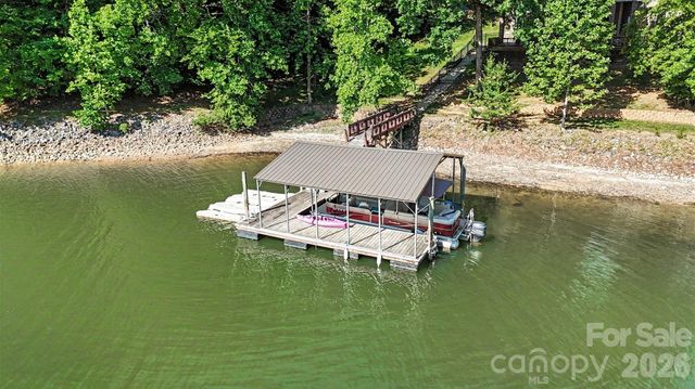 393 Stillwater Road, Troutman, NC 28166