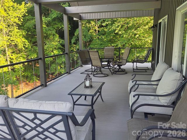 393 Stillwater Road, Troutman, NC 28166