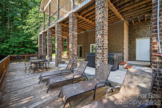 393 Stillwater Road, Troutman, NC 28166
