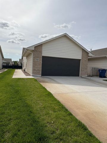 4463-4465 N Sandplum St, Wichita, KS 67205