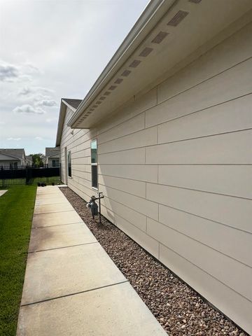 4463-4465 N Sandplum St, Wichita, KS 67205