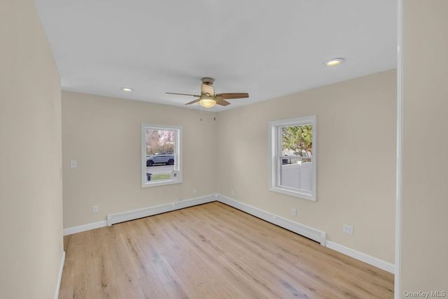 37 Oklahoma Avenue, Bay Shore, NY 11706