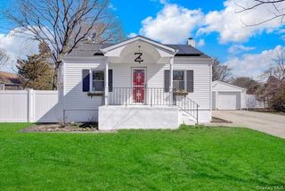 37 Oklahoma Avenue, Bay Shore, NY 11706
