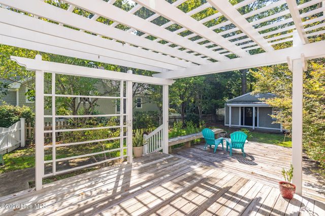 8117 Mason Ridge Lane, Wilmington, NC 28409
