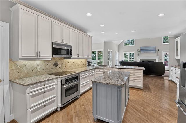 3025 Oaktree Landing NE, Marietta, GA 30066