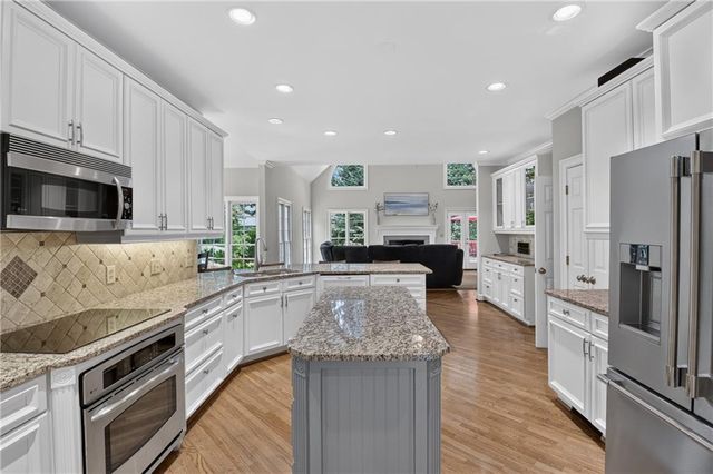 3025 Oaktree Landing NE, Marietta, GA 30066