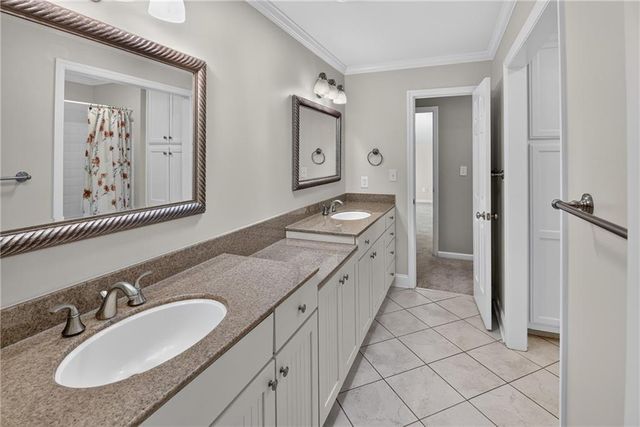 3025 Oaktree Landing NE, Marietta, GA 30066