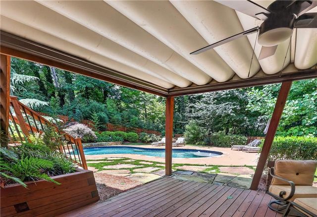 3025 Oaktree Landing NE, Marietta, GA 30066
