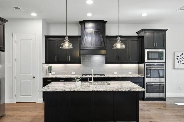 4116 Petrus Boulevard, Colleyville, TX 76034