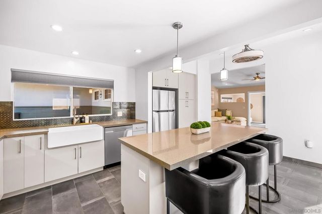 4786 Monongahela, San Diego, CA 92117