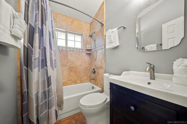 4786 Monongahela, San Diego, CA 92117