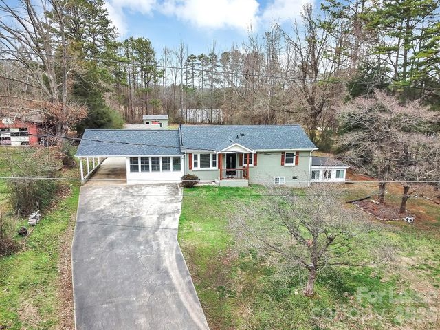 211 Valleydale Drive, Gastonia, NC 28056
