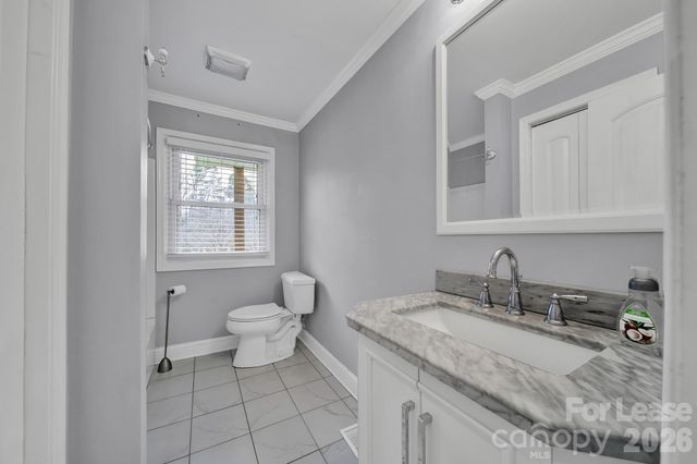 211 Valleydale Drive, Gastonia, NC 28056