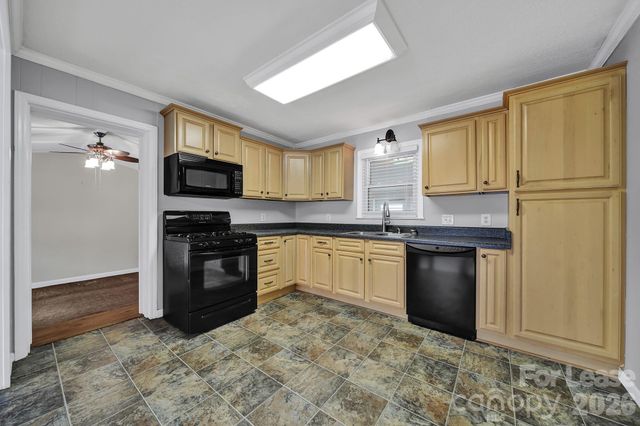 211 Valleydale Drive, Gastonia, NC 28056