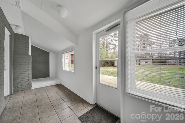 211 Valleydale Drive, Gastonia, NC 28056