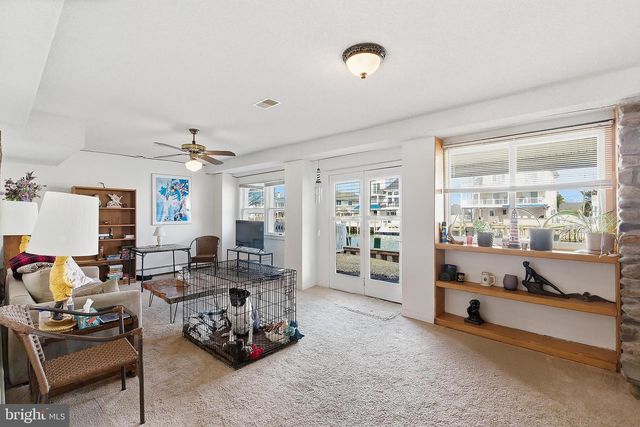 329 W 5TH ST, Ship Bottom, NJ 08008