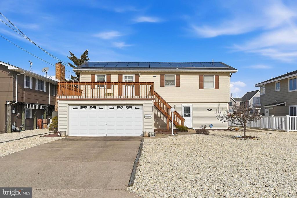 329 W 5TH ST, Ship Bottom, NJ 08008