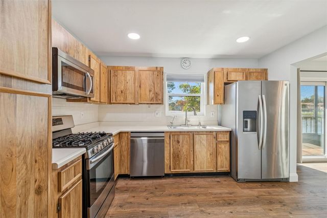 8199 TERRACE GARDEN DRIVE N 114, St Petersburg, FL 33709