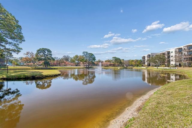 8199 TERRACE GARDEN DRIVE N 114, St Petersburg, FL 33709