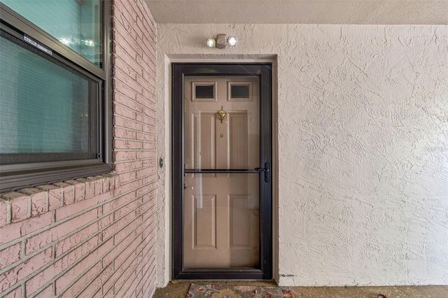 8199 TERRACE GARDEN DRIVE N 114, St Petersburg, FL 33709