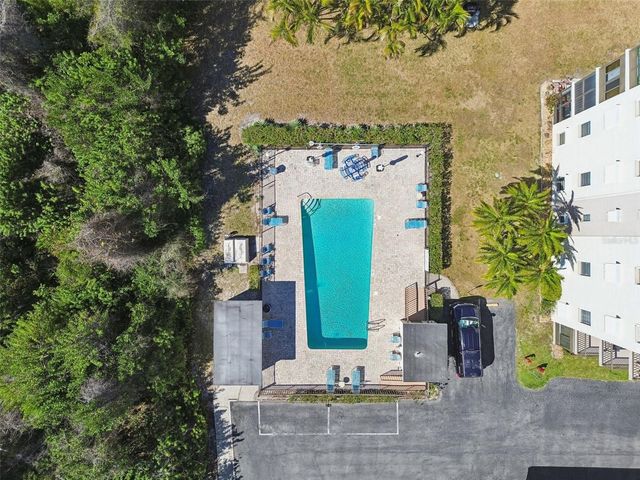 8199 TERRACE GARDEN DRIVE N 114, St Petersburg, FL 33709