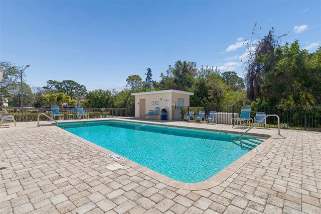 8199 TERRACE GARDEN DRIVE N 114, St Petersburg, FL 33709