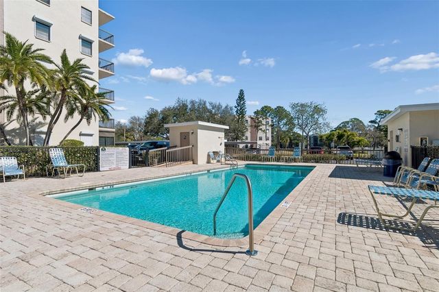 8199 TERRACE GARDEN DRIVE N 114, St Petersburg, FL 33709