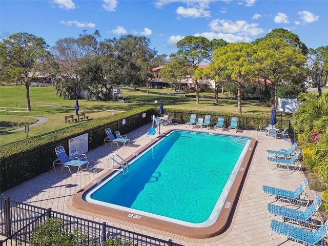 8199 TERRACE GARDEN DRIVE N 114, St Petersburg, FL 33709