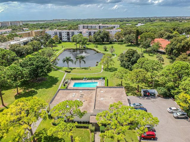 8199 TERRACE GARDEN DRIVE N 114, St Petersburg, FL 33709