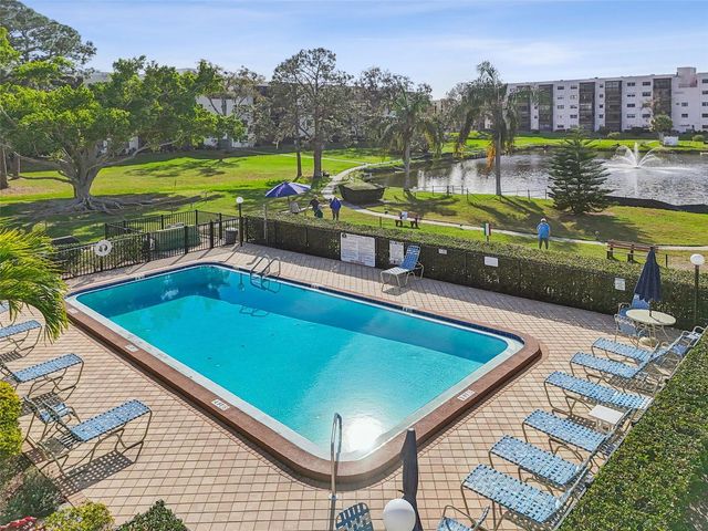 8199 TERRACE GARDEN DRIVE N 114, St Petersburg, FL 33709