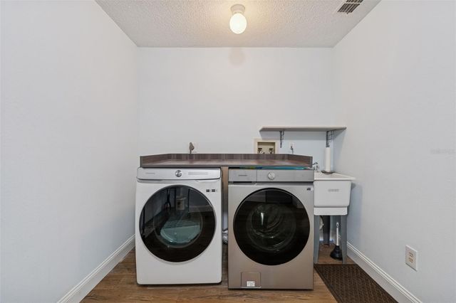 8199 TERRACE GARDEN DRIVE N 114, St Petersburg, FL 33709