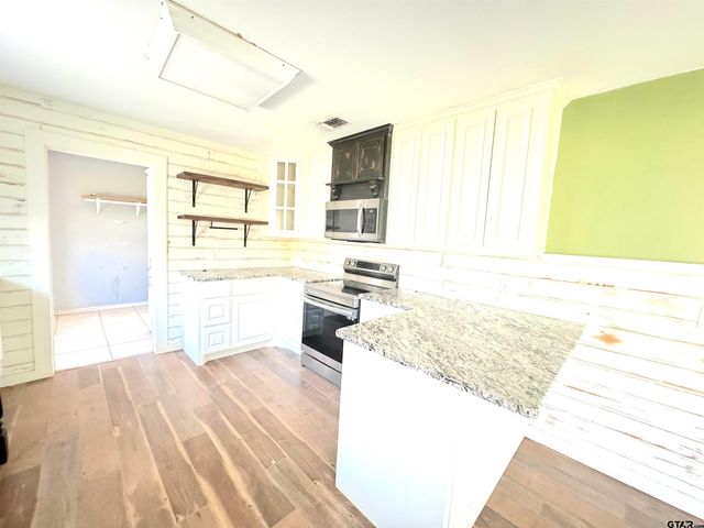 181 1332, Mt Pleasant, TX 75455