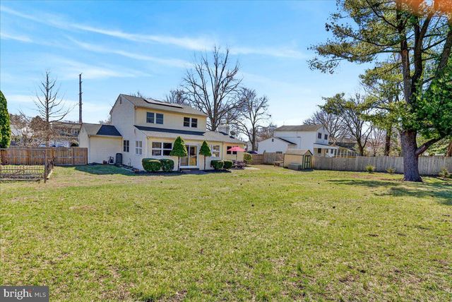 12 TIGERS CT, Hamilton, NJ 08619