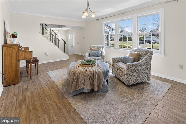 12 TIGERS CT, Hamilton, NJ 08619