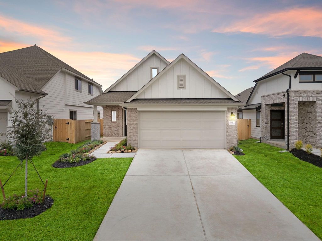 31985 Retama Ranch Lane, Spring, TX 77386