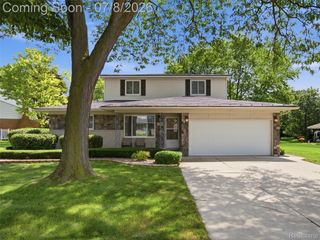 17268 Fitzgerald Street, Livonia, MI 48152