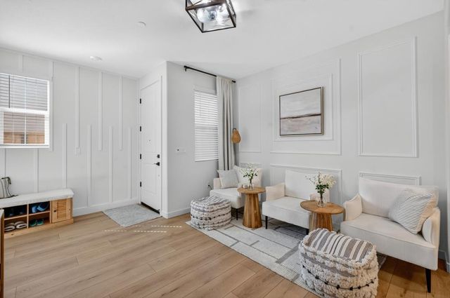 10196 N Solvita Way, Elk Grove, CA 95757