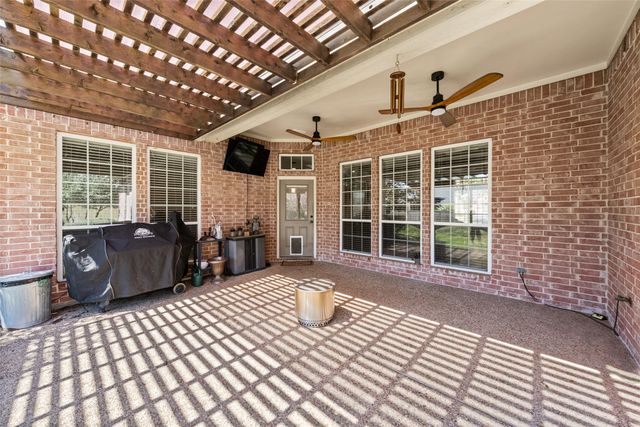 202 Daybreak Way, Waco, TX 76657