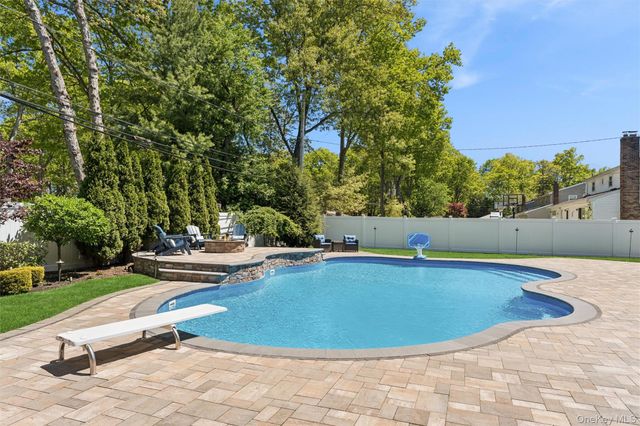 17 Erita Lane, Smithtown, NY 11787