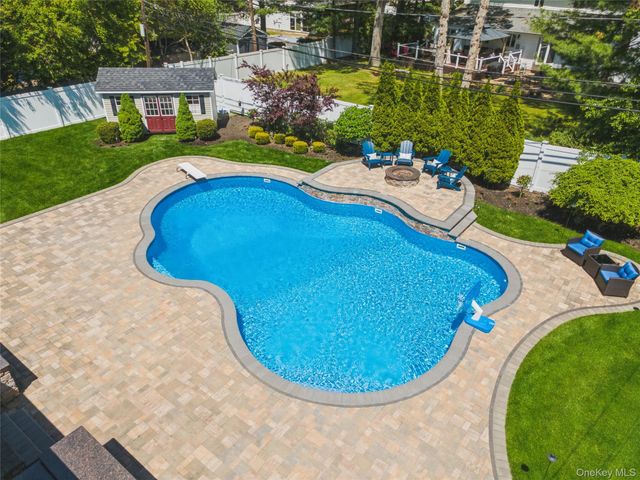 17 Erita Lane, Smithtown, NY 11787
