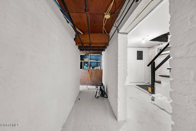 69 Pinewoods Avenue, Troy, NY 12180