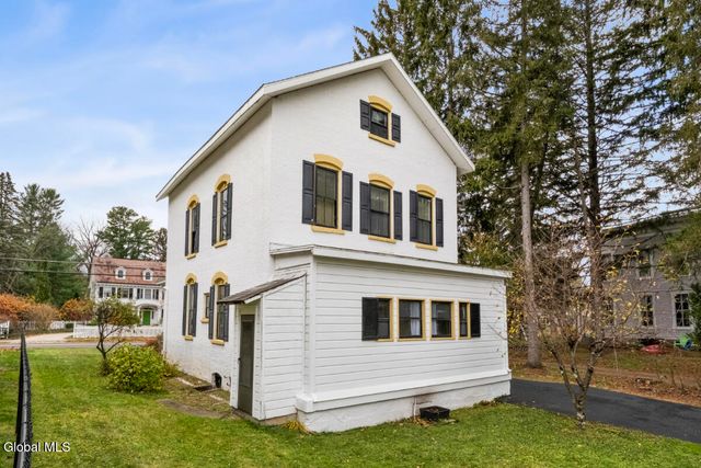 69 Pinewoods Avenue, Troy, NY 12180