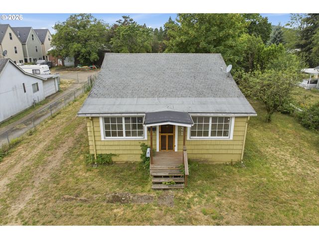 2121 Se 89TH Ave, Portland, OR 97216